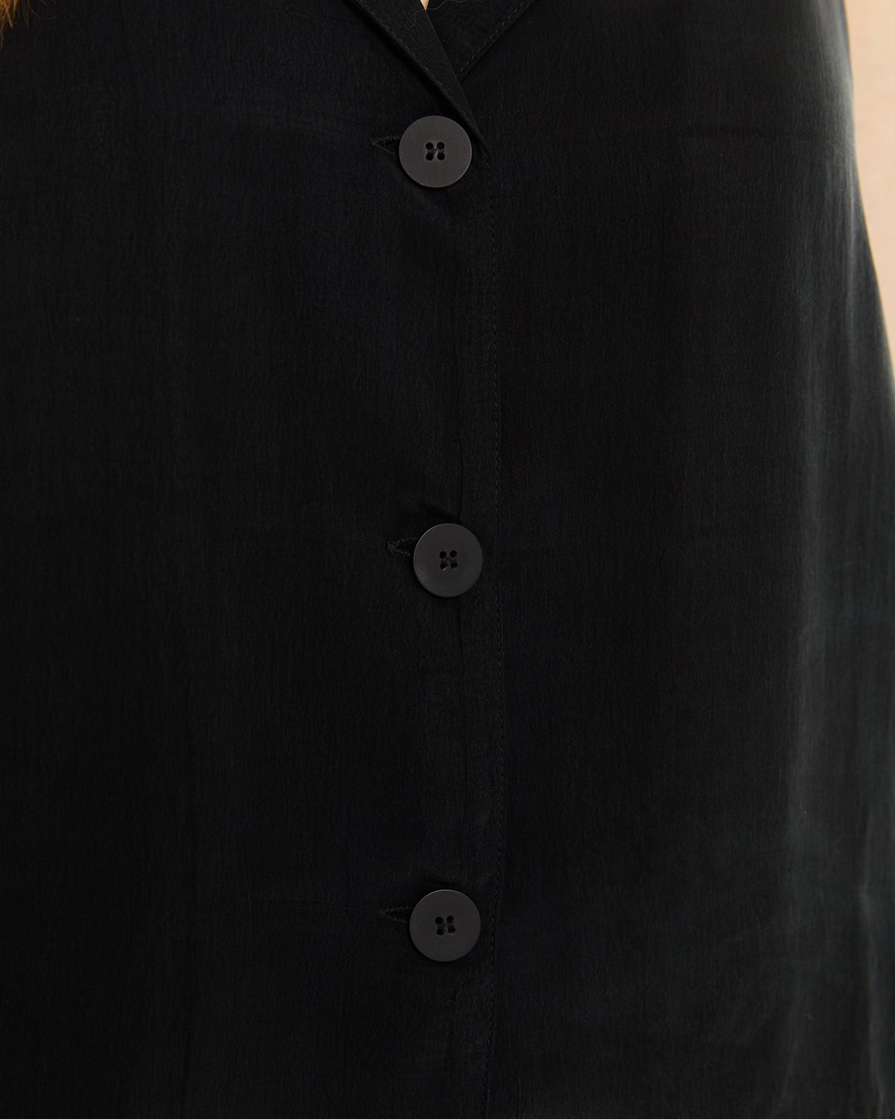 Cupro vest with lapel collar