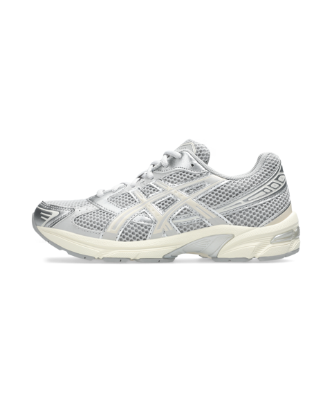 Baskets grises
