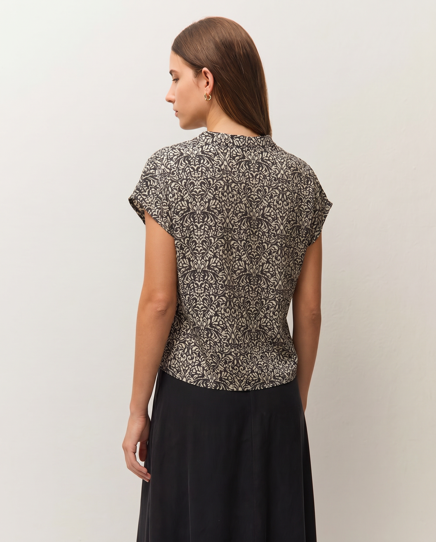 Camisa estampada cuello mao