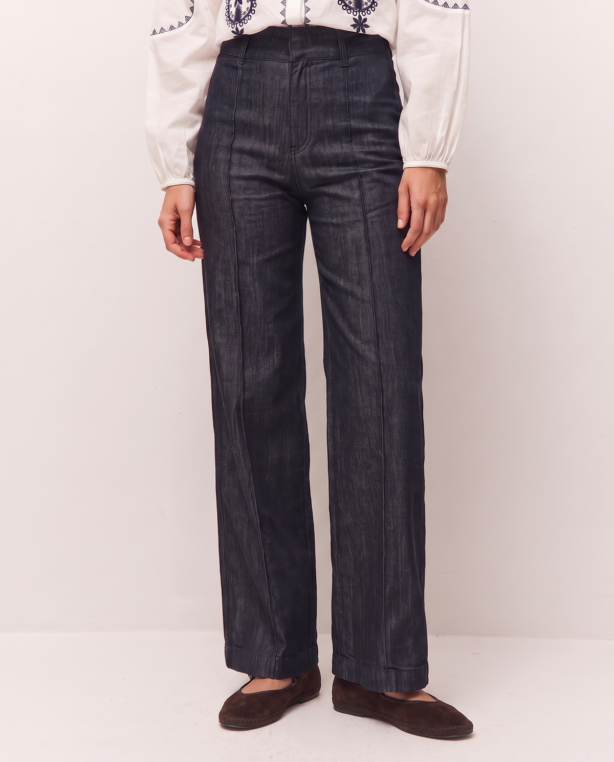Pantalón denim ancho