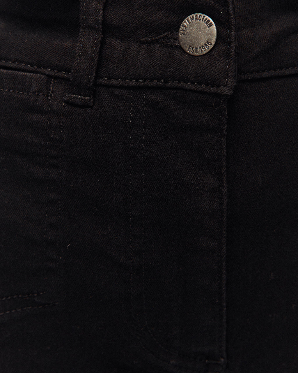 Pantalón denim con bolsillos de vivo
