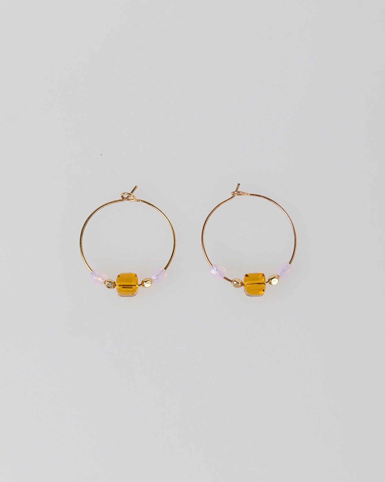 Boucles d'oreilles pendantes perlées