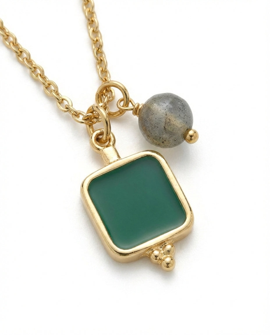 Collar piedra