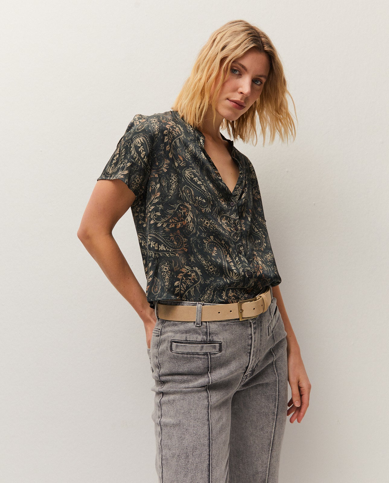 Chemise imprimée à col mandarin
