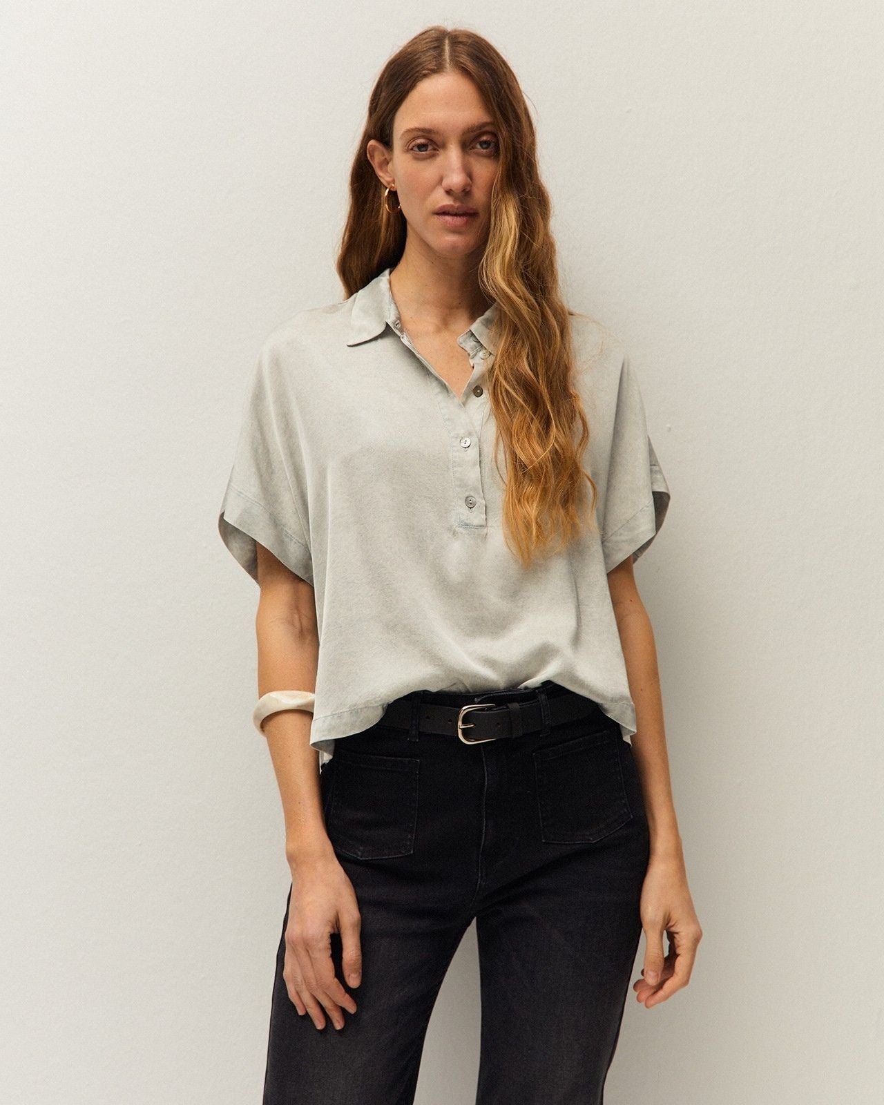 Chemise en satin effet corrosif