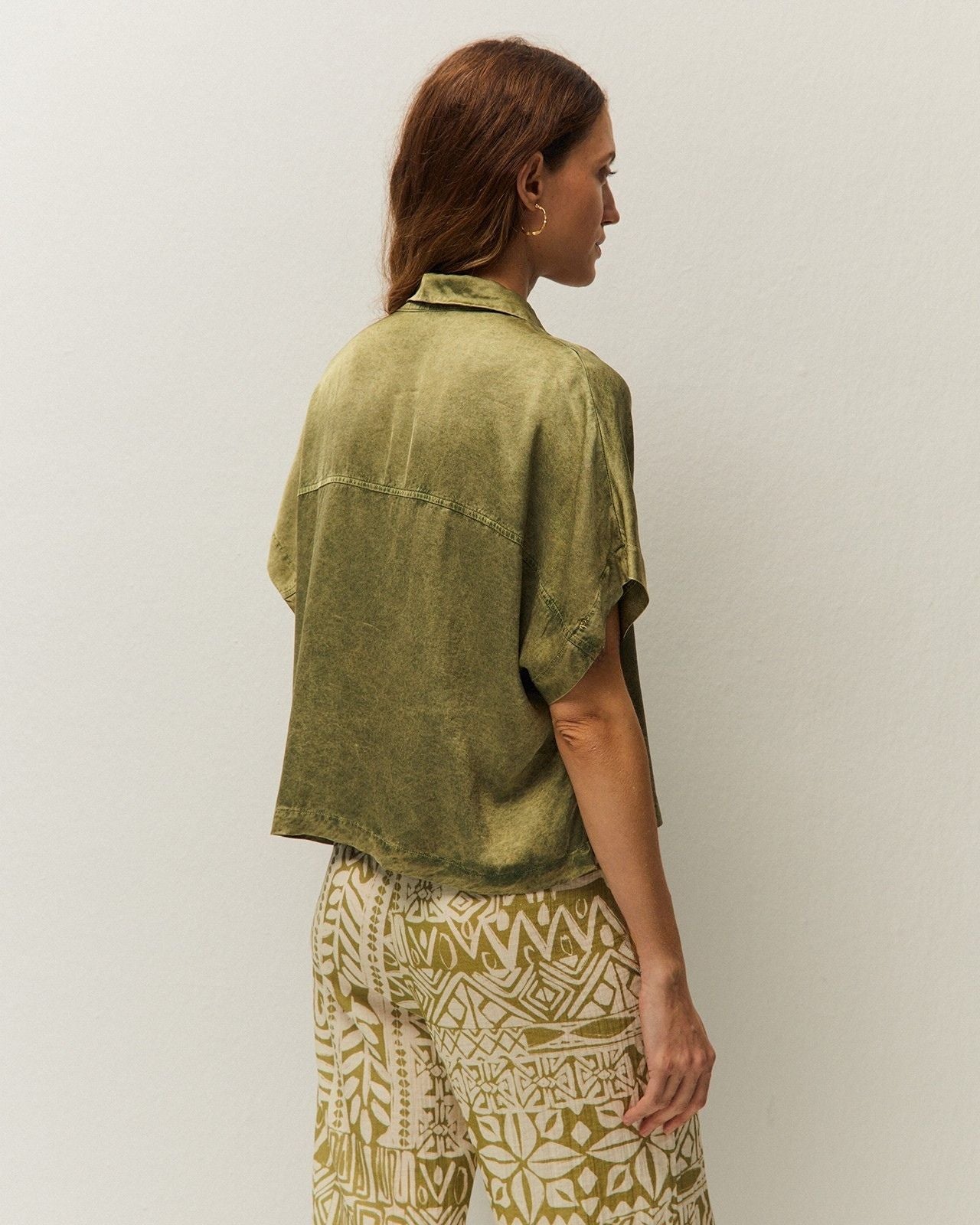 Satin shirt with corrosive effect