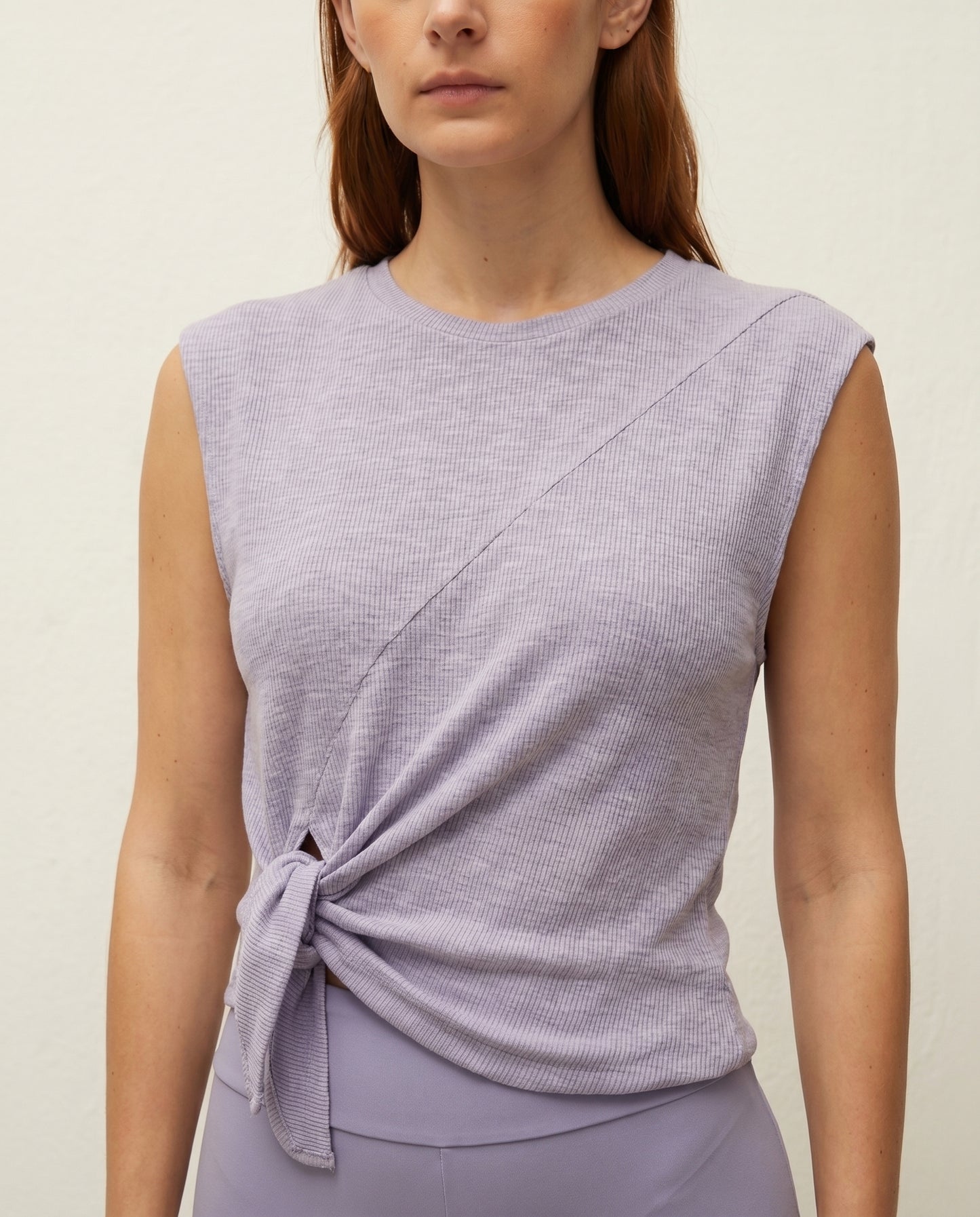 Camiseta con nudo
