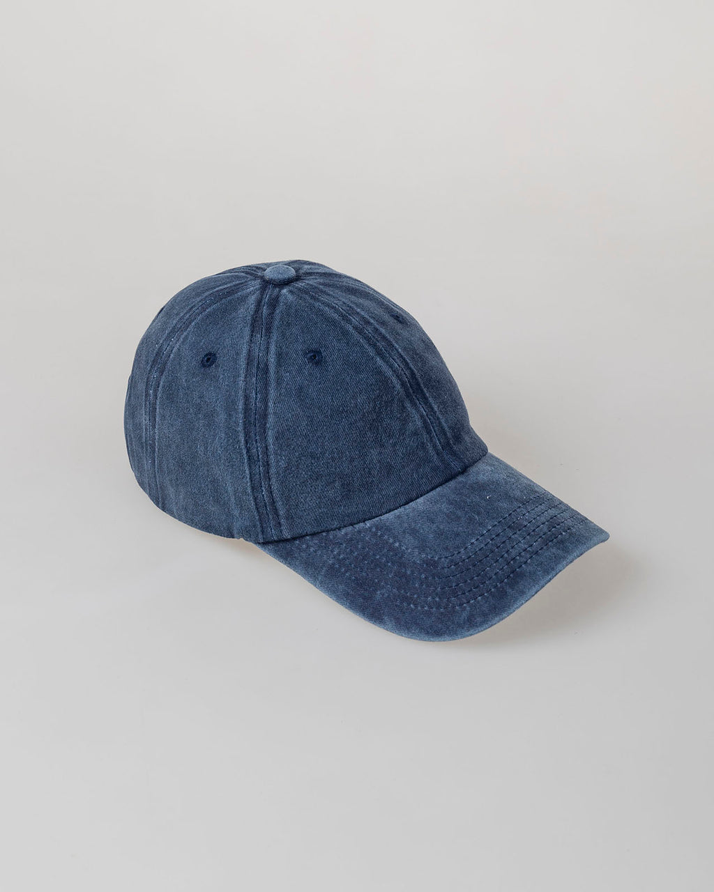 Gorra efecto tintura degastada