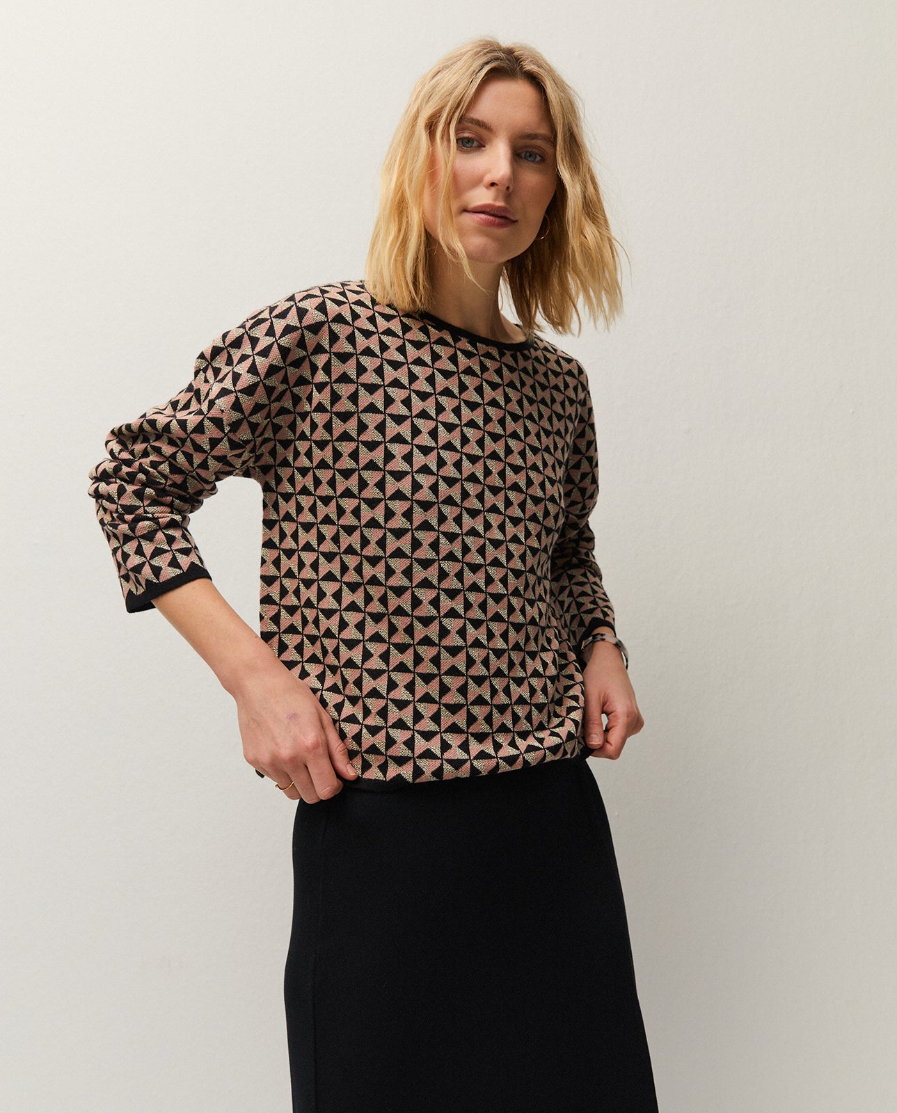 Geometric jersey