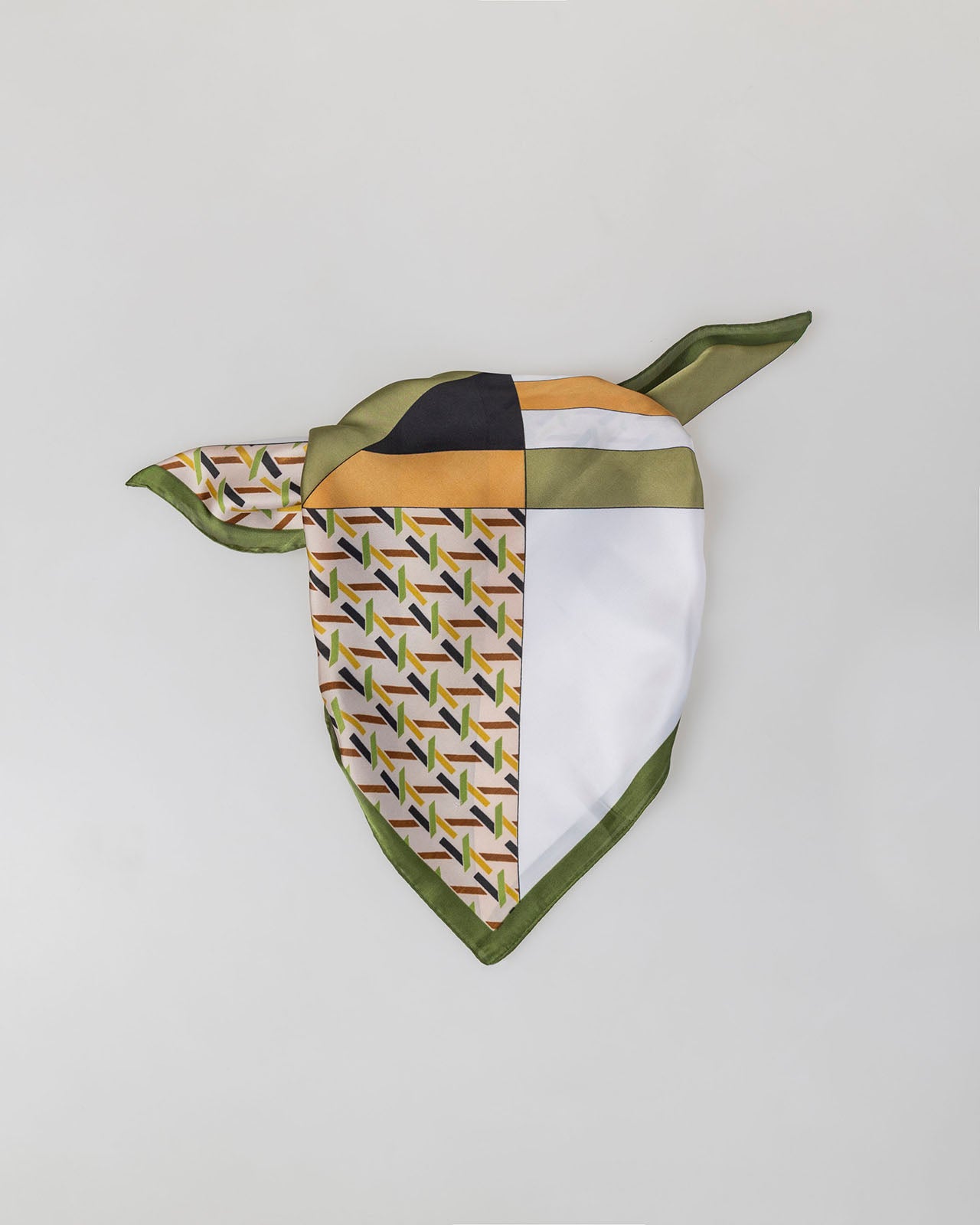 Foulard à imprimé géométrique