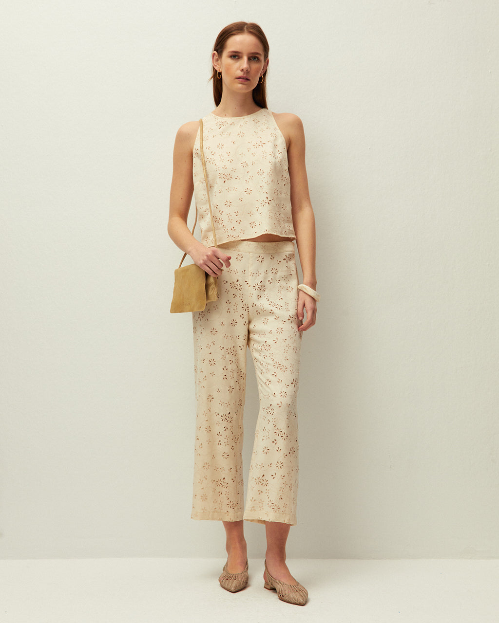 Top halter calado