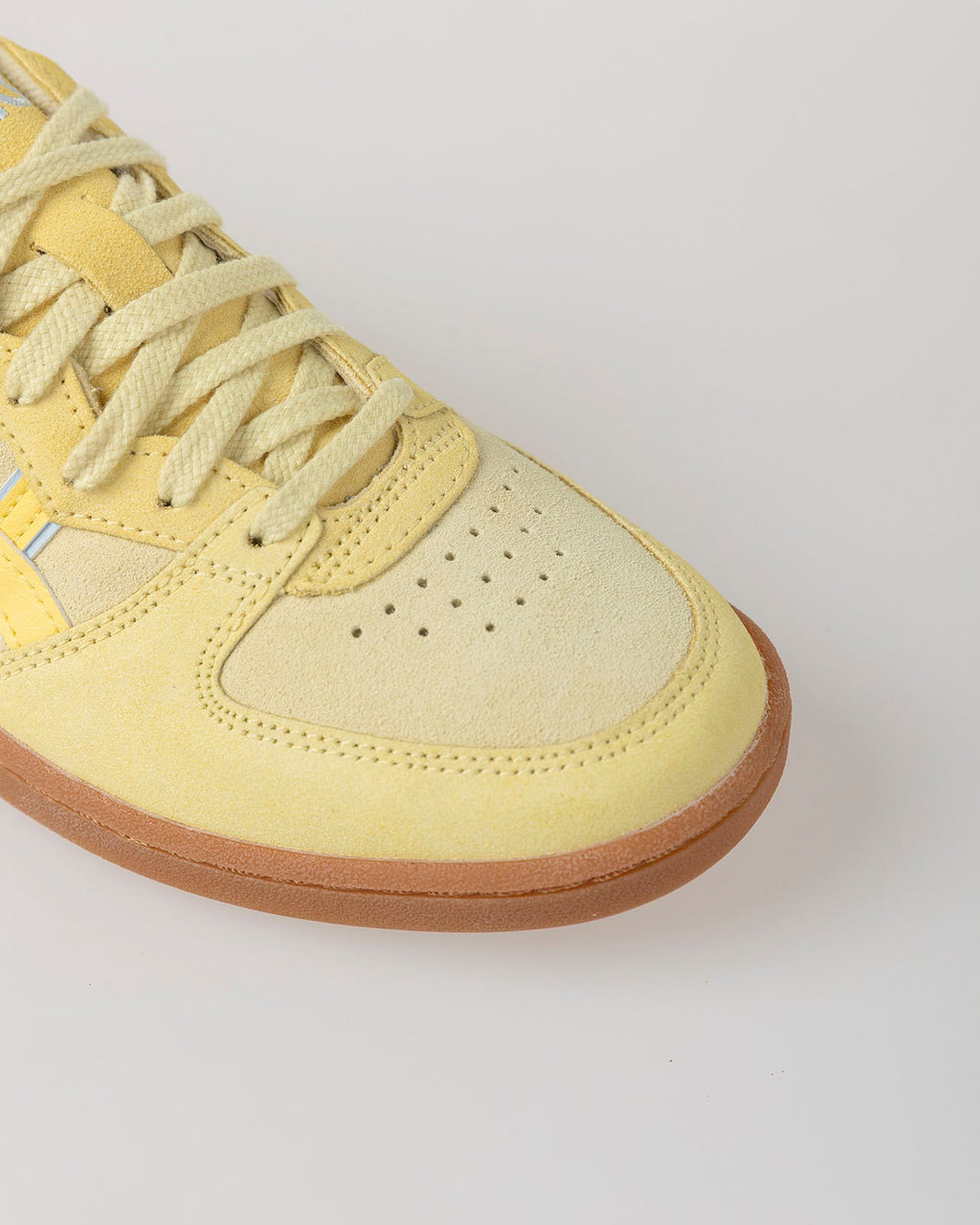 Zapatilla Asics amarilla Skyhand OG
